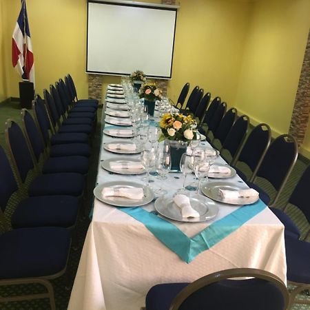 Hotel Novus Caoba Esperanza Екстериор снимка